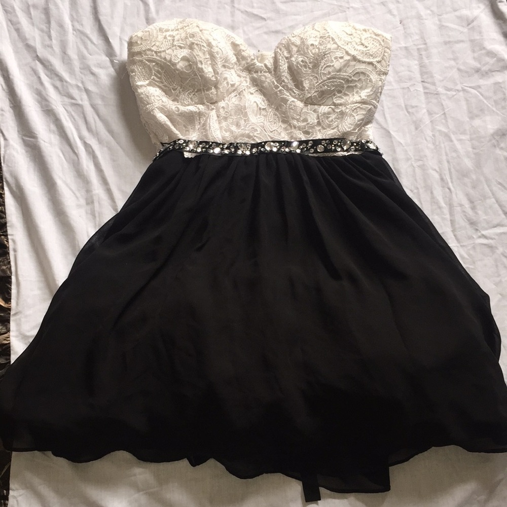Black and white mini dress.